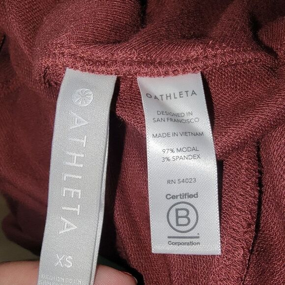 Athleta Maple Red Nirvana Wear Two Ways Wrap Cardigan Xs - Picture 6 of 6